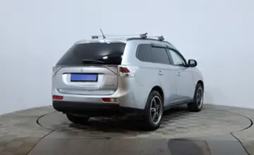 Mitsubishi Outlander 2012 года за 5 990 000 тг. в Астана