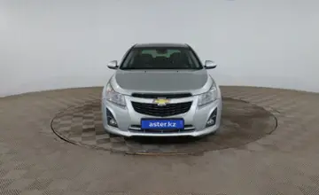 Chevrolet Cruze 2014 года за 3 890 000 тг. в Шымкент фото 2