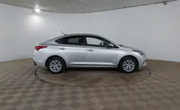 Hyundai Accent 2019 года за 6 390 000 тг. в Шымкент фото 4