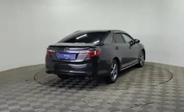 Toyota Camry 2014 года за 7 390 000 тг. в Алматы