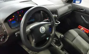 Volkswagen Golf 2003 года за 2 190 000 тг. в Астана фото 5