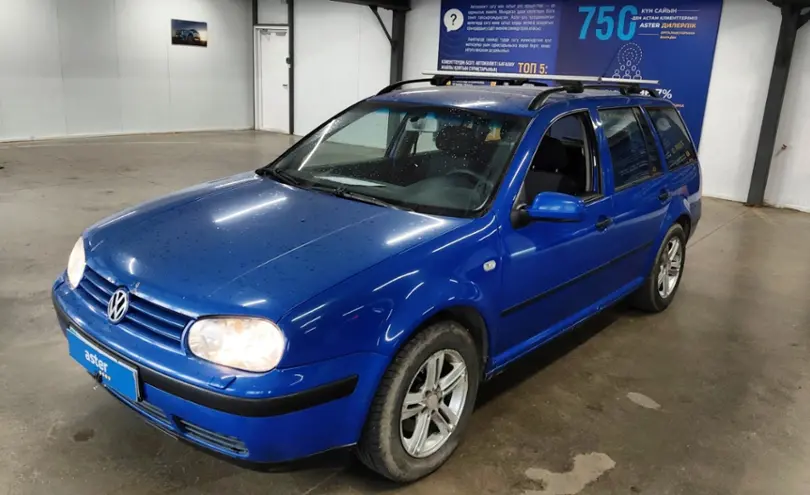 Volkswagen Golf 2003 года за 2 190 000 тг. в Астана