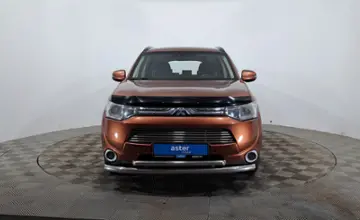 Mitsubishi Outlander 2012 года за 6 790 000 тг. в Астана фото 2