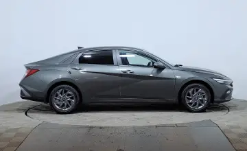 Hyundai Elantra 2023 года за 8 900 000 тг. в Астана фото 4