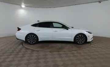 Hyundai Sonata 2019 года за 8 990 000 тг. в Шымкент фото 4
