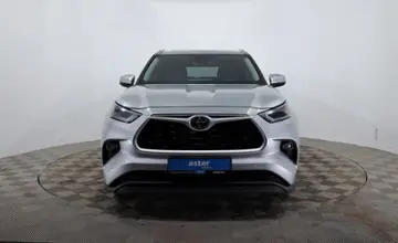 Toyota Highlander 2020 года за 17 990 000 тг. в Астана фото 2
