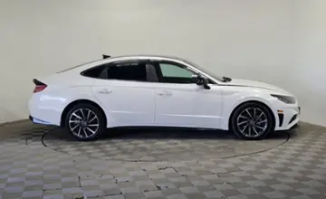 Hyundai Sonata 2022 года за 10 290 000 тг. в Алматы фото 4