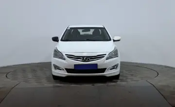 Hyundai Solaris 2015 года за 3 290 000 тг. в Астана фото 2