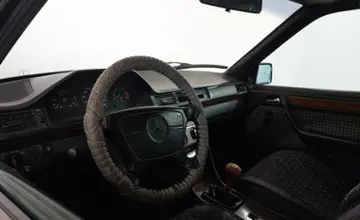 Mercedes-Benz E-Класс 1993 года за 1 470 000 тг. в Шымкент фото 5