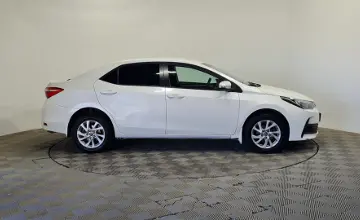 Toyota Corolla 2017 года за 5 990 000 тг. в Алматы фото 4