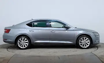 Skoda Superb 2018 года за 10 990 000 тг. в Астана фото 4