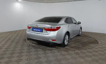 Lexus ES 2013 года за 13 500 000 тг. в Шымкент