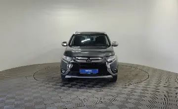Mitsubishi Outlander 2017 года за 8 490 000 тг. в Алматы фото 2