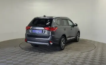 Mitsubishi Outlander 2017 года за 8 490 000 тг. в Алматы