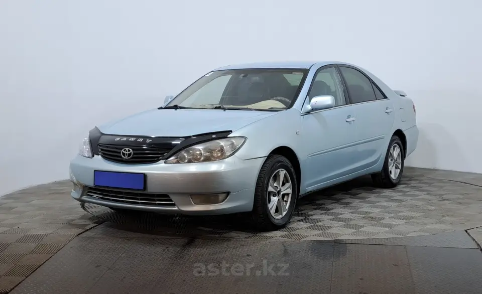 2004 Toyota Camry