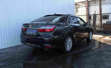 Toyota Camry 2015 года за 8 990 000 тг. в Павлодар