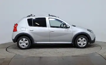 Renault Sandero 2014 года за 2 500 000 тг. в Астана фото 4