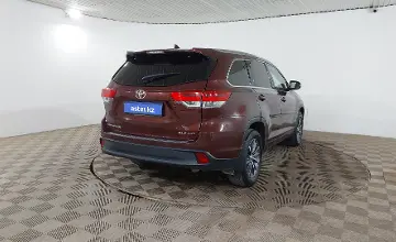 Toyota Highlander 2018 года за 14 000 000 тг. в Шымкент