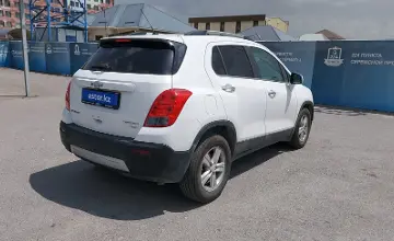 Chevrolet Tracker 2014 года за 3 590 000 тг. в Шымкент фото 3
