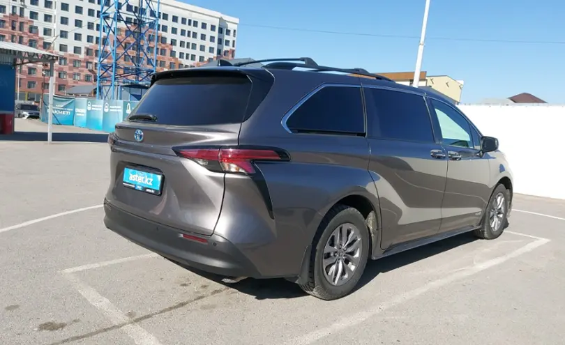 Toyota Sienna 2021 года за 22 000 000 тг. в Шымкент фото 3