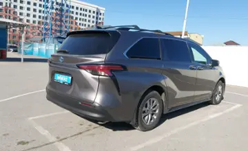 Toyota Sienna 2021 года за 22 000 000 тг. в Шымкент фото 3