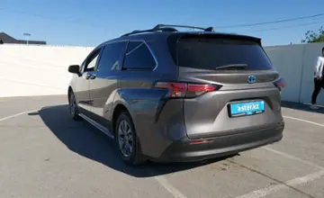 Toyota Sienna 2021 года за 22 000 000 тг. в Шымкент фото 4