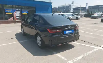 Toyota Yaris 2022 года за 12 000 000 тг. в Алматы фото 4