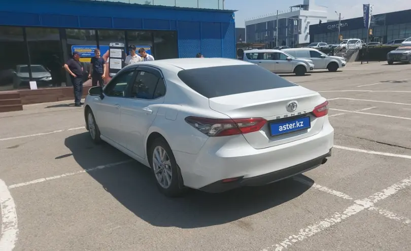 Toyota Camry 2023 года за 18 000 000 тг. в Алматы фото 4