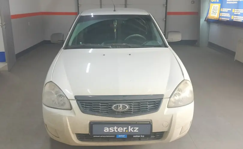 LADA (ВАЗ) Priora 2014 года за 2 500 000 тг. в Уральск фото 2