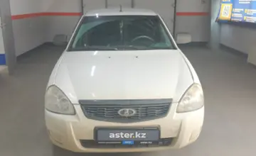 LADA (ВАЗ) Priora 2014 года за 2 500 000 тг. в Уральск фото 2
