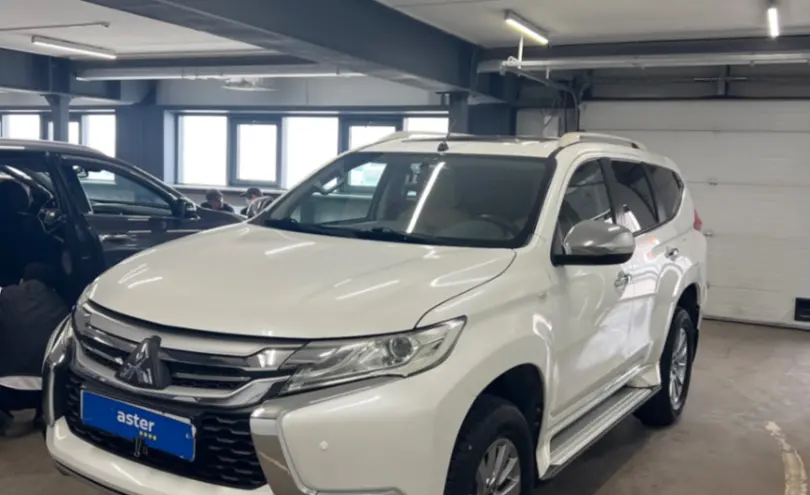 Mitsubishi Montero Sport 2019 года за 17 000 000 тг. в Астана