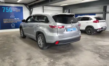 Toyota Highlander 2014 года за 14 700 000 тг. в Астана фото 4