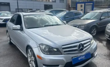 Mercedes-Benz C-Класс 2012 года за 9 000 000 тг. в Астана фото 3