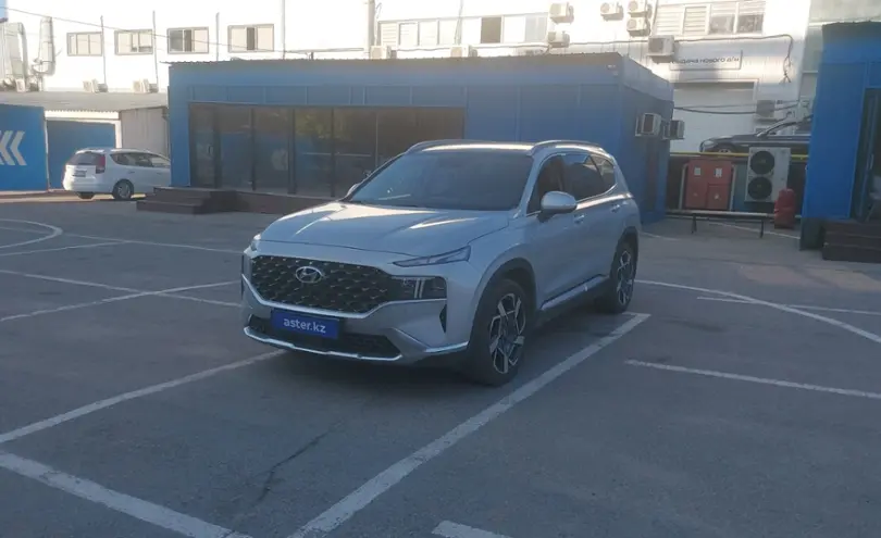 Hyundai Santa Fe 2023 года за 17 000 000 тг. в Алматы
