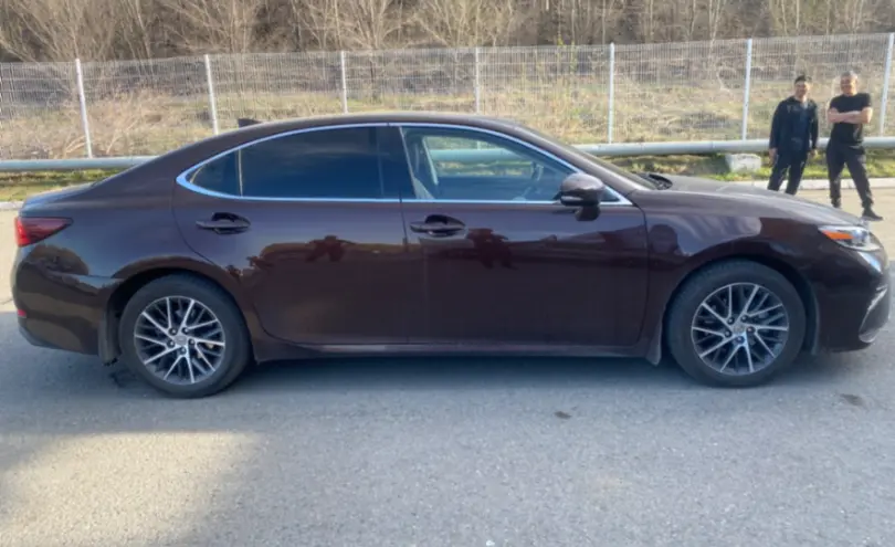 Lexus ES 2017 года за 15 550 000 тг. в Усть-Каменогорск фото 4