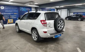Toyota RAV4 2011 года за 8 000 000 тг. в Астана фото 4