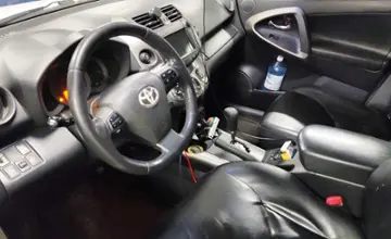 Toyota RAV4 2011 года за 8 000 000 тг. в Астана фото 5