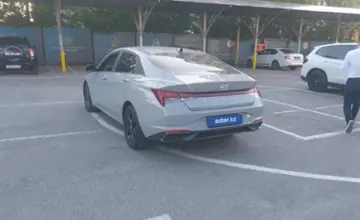 Hyundai Elantra 2021 года за 8 300 000 тг. в Алматы фото 4
