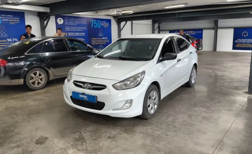 Hyundai Accent 2013 года за 3 800 000 тг. в Астана