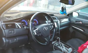 Toyota Camry 2015 года за 9 600 000 тг. в Шымкент фото 5