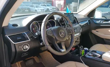 Mercedes-Benz GLS 2016 года за 25 000 000 тг. в Шымкент фото 5