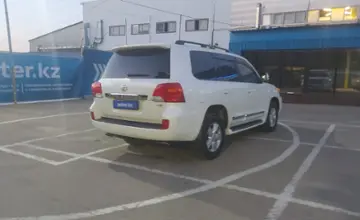Toyota Land Cruiser 2015 года за 23 500 000 тг. в Алматы фото 3