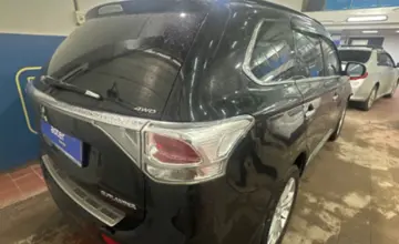 Mitsubishi Outlander 2012 года за 7 000 000 тг. в Астана