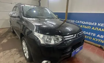 Mitsubishi Outlander 2012 года за 7 000 000 тг. в Астана фото 3