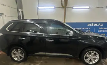 Mitsubishi Outlander 2012 года за 7 000 000 тг. в Астана фото 4
