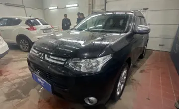 Mitsubishi Outlander 2012 года за 7 000 000 тг. в Астана фото 1