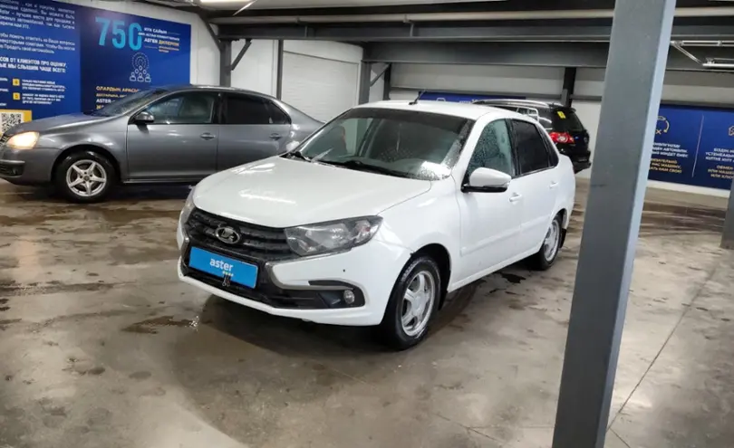 LADA (ВАЗ) Granta 2019 года за 3 300 000 тг. в Астана