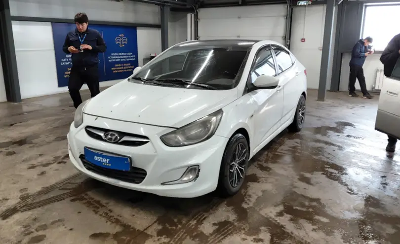 Hyundai Accent 2014 года за 3 500 000 тг. в Астана