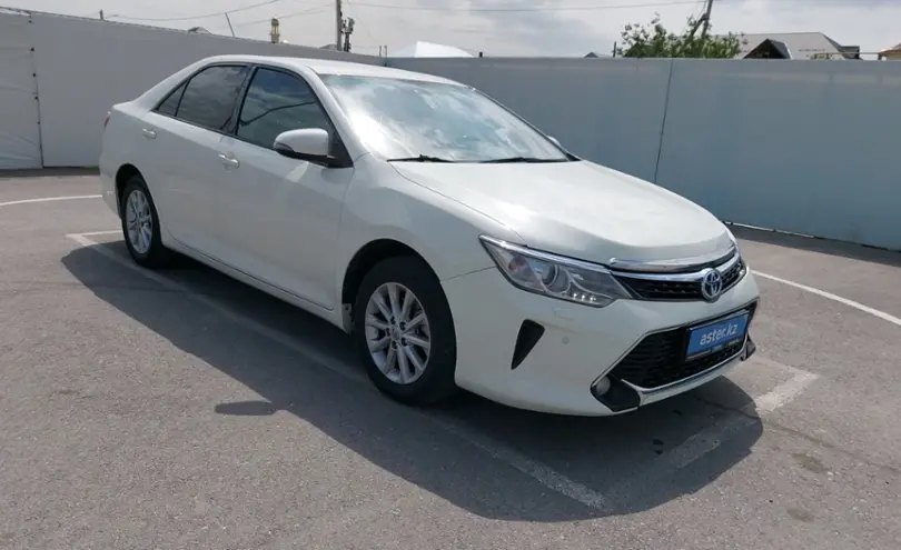 Toyota Camry 2015 года за 12 700 000 тг. в Шымкент фото 2