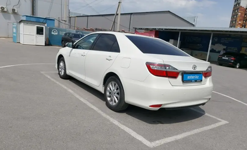 Toyota Camry 2015 года за 12 700 000 тг. в Шымкент фото 4
